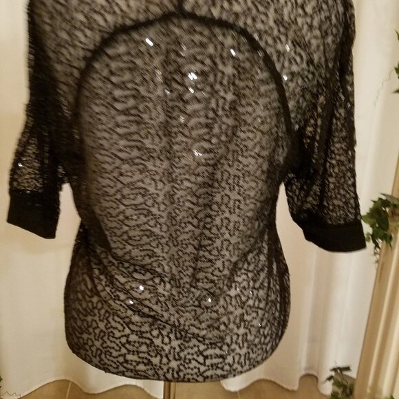 Black shear sequin short sleeve front pocket L - Picture 6 of 6